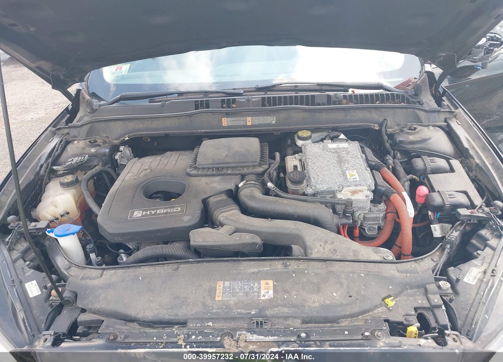 2015 FORD FUSION HYBRID SE VIN: 3FA6P0LUXFR133965