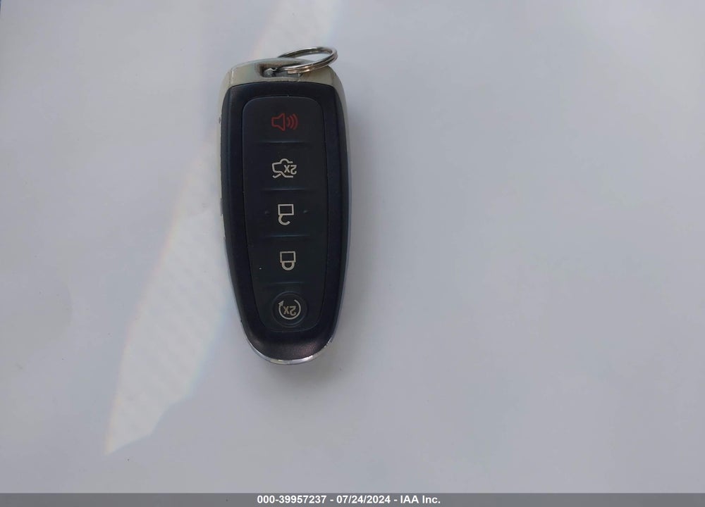 2014 FORD FOCUS TITANIUM VIN: 1FADP3N2XEL111725