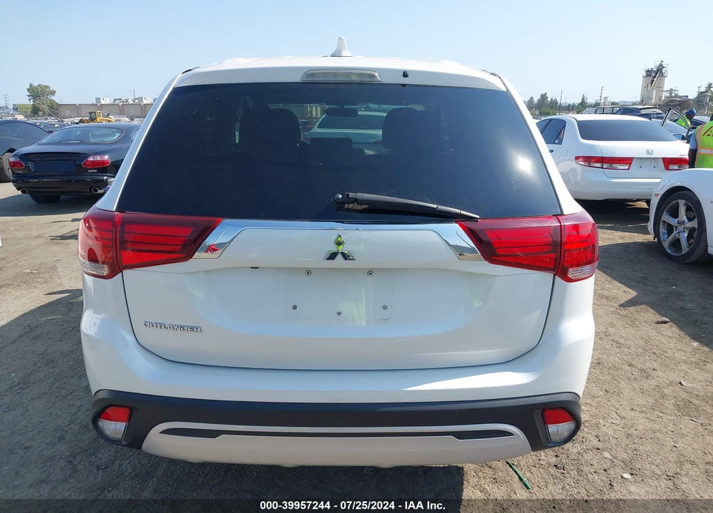 2020 MITSUBISHI OUTLANDER ES 2.4 S-AWC/LE 2.4 S-AWC/SE 2.4 S-AWC/SEL 2.4 S-AWC/SP 2.4 S-AWC VIN: JA4AZ3A33LZ046856
