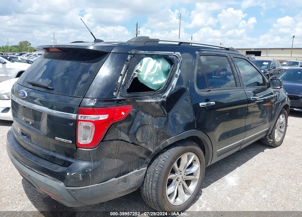 2015 FORD EXPLORER XLT VIN: 1FM5K7D87FGA44999