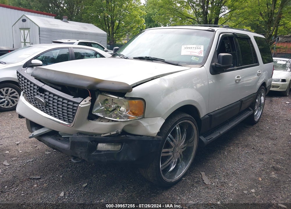 2004 FORD EXPEDITION NBX/XLT VIN: 1FMFU16L04LA73309