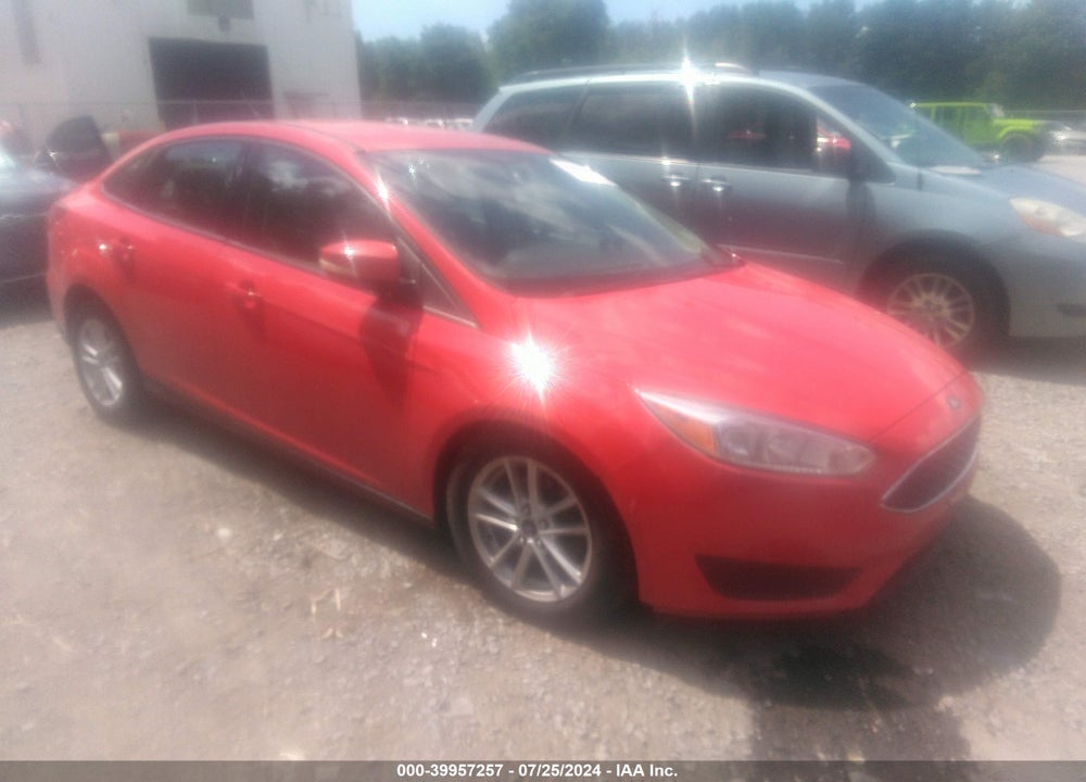 2016 FORD FOCUS SE VIN: 1FADP3F25GL384945
