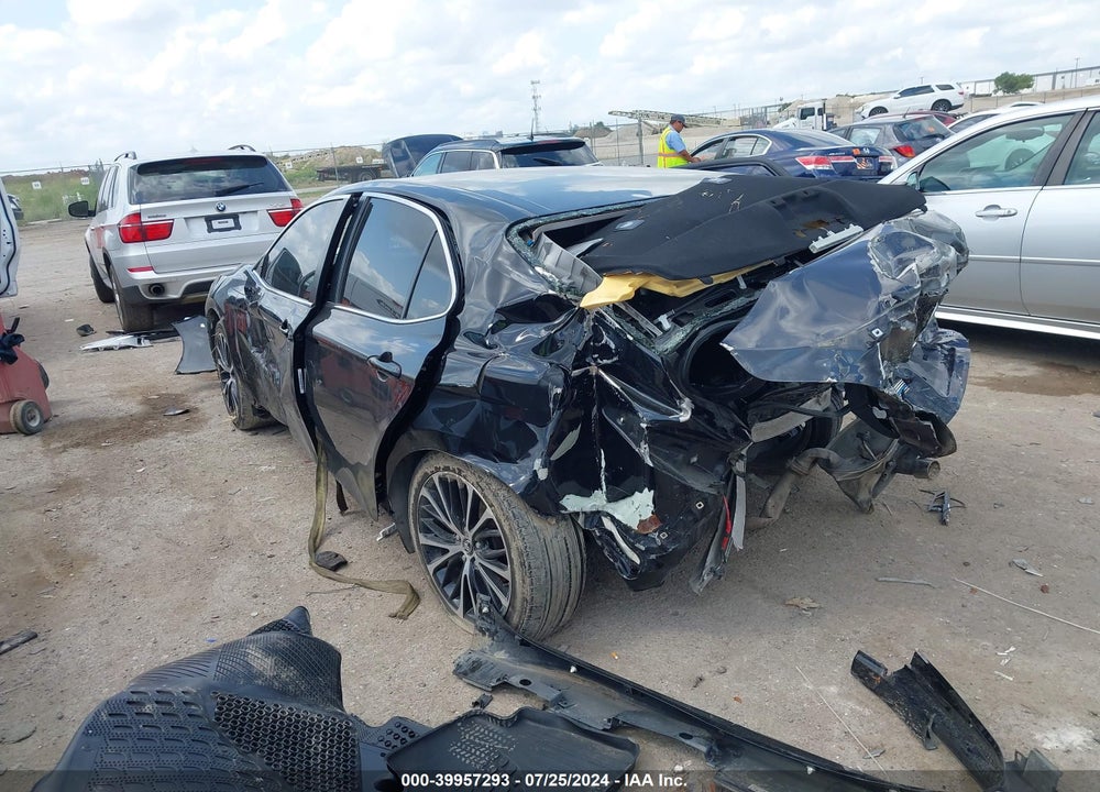 2018 TOYOTA CAMRY VIN: JTNB11HK9J3022236