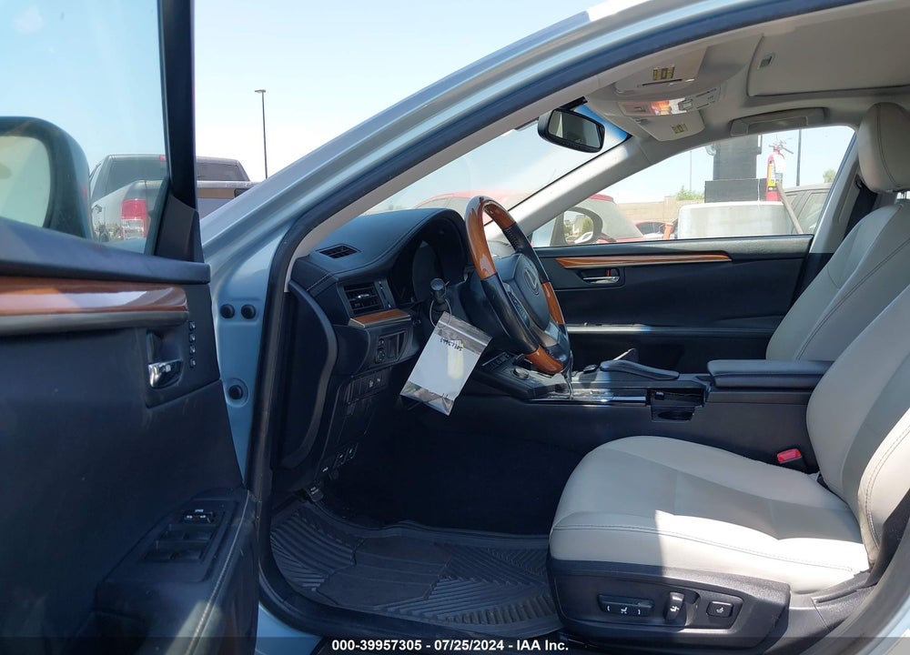 2013 LEXUS ES 300H VIN: JTHBW1GGXD2012973