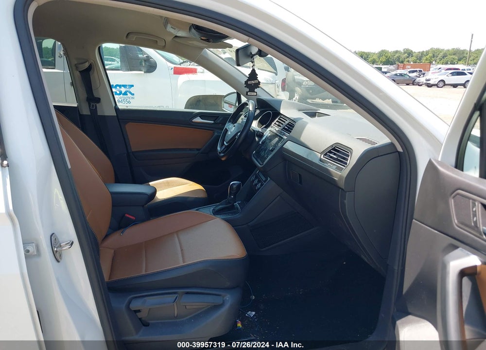 2019 VOLKSWAGEN TIGUAN 2.0T SE/2.0T SEL/2.0T SEL R-LINE/2.0T SEL R-LINE BLACK VIN: 3VV3B7AX2KM099448