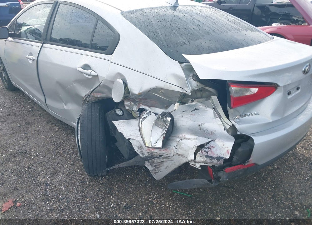 2016 KIA FORTE LX VIN: KNAFK4A66G5501354
