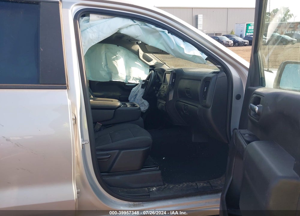 2020 CHEVROLET SILVERADO 1500 4WD  SHORT BED CUSTOM/4WD  STANDARD BED CUSTOM VIN: 3GCPYBEKXLG358414