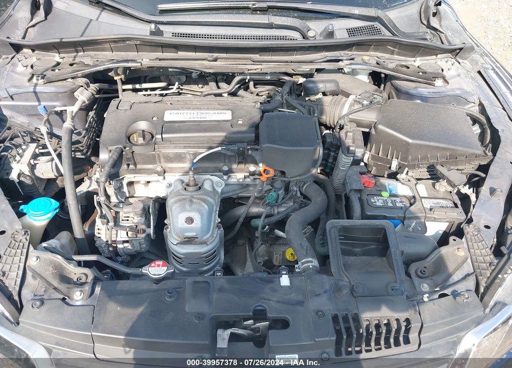 2015 HONDA ACCORD SPORT VIN: 1HGCR2F58FA076202