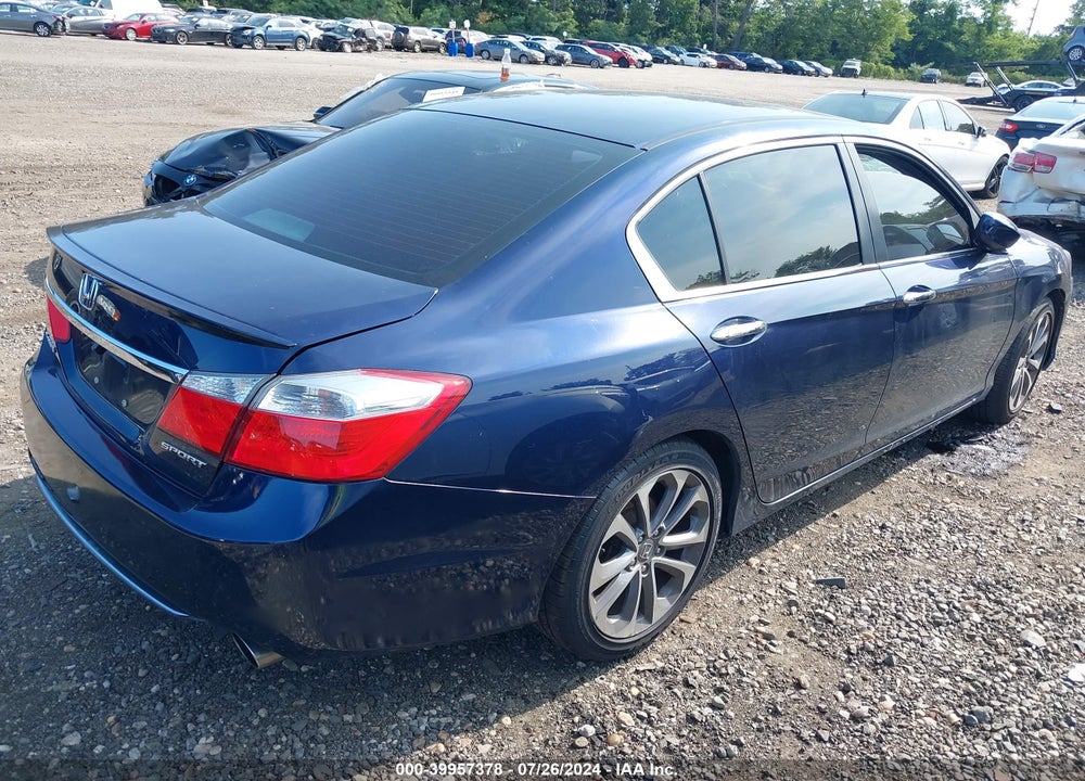 2015 HONDA ACCORD SPORT VIN: 1HGCR2F58FA076202