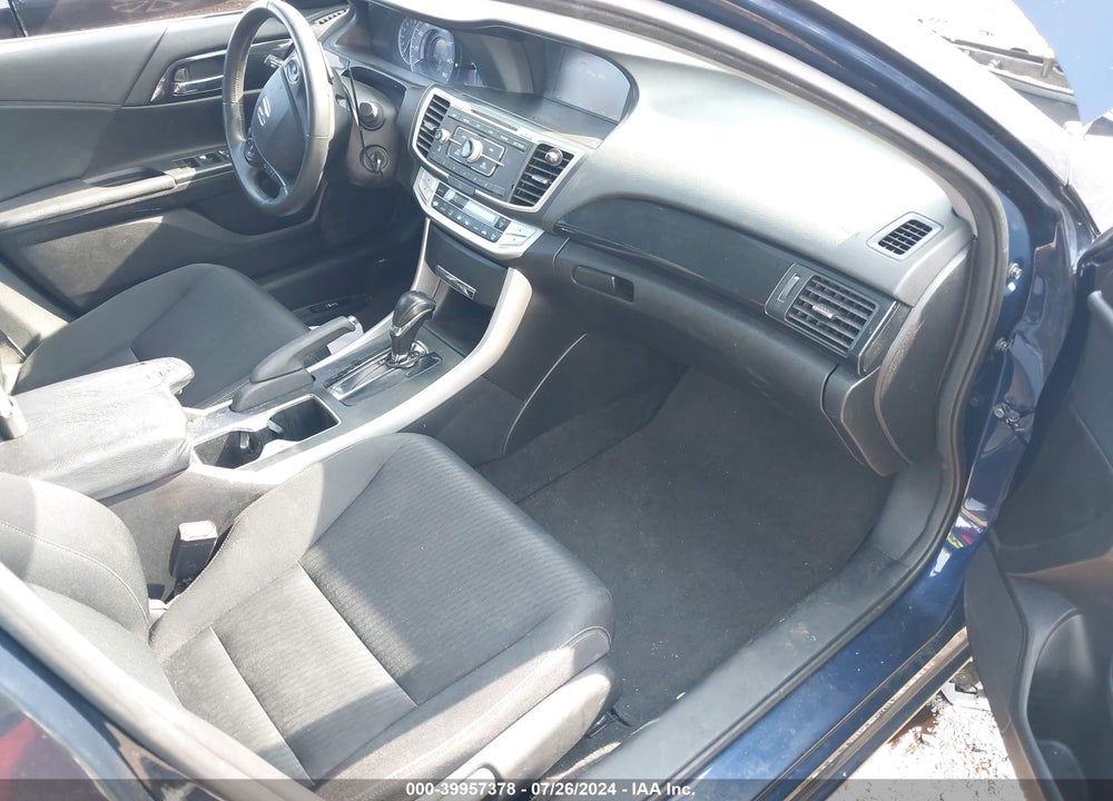 2015 HONDA ACCORD SPORT VIN: 1HGCR2F58FA076202