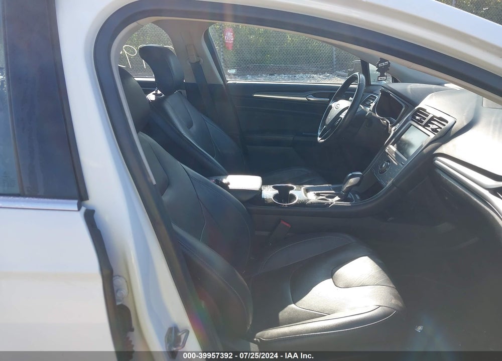 2014 FORD FUSION HYBRID TITANIUM VIN: 3FA6P0RU4ER308586
