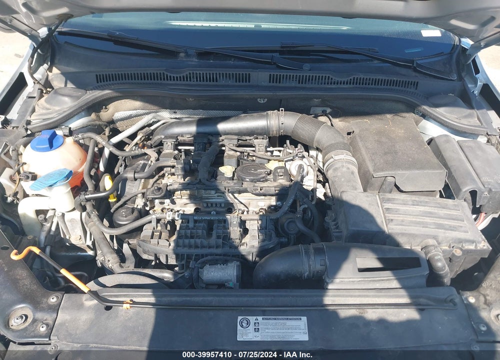 2014 VOLKSWAGEN JETTA 1.8T SE VIN: 3VWD17AJXEM362756