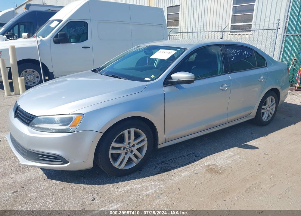 2014 VOLKSWAGEN JETTA 1.8T SE VIN: 3VWD17AJXEM362756