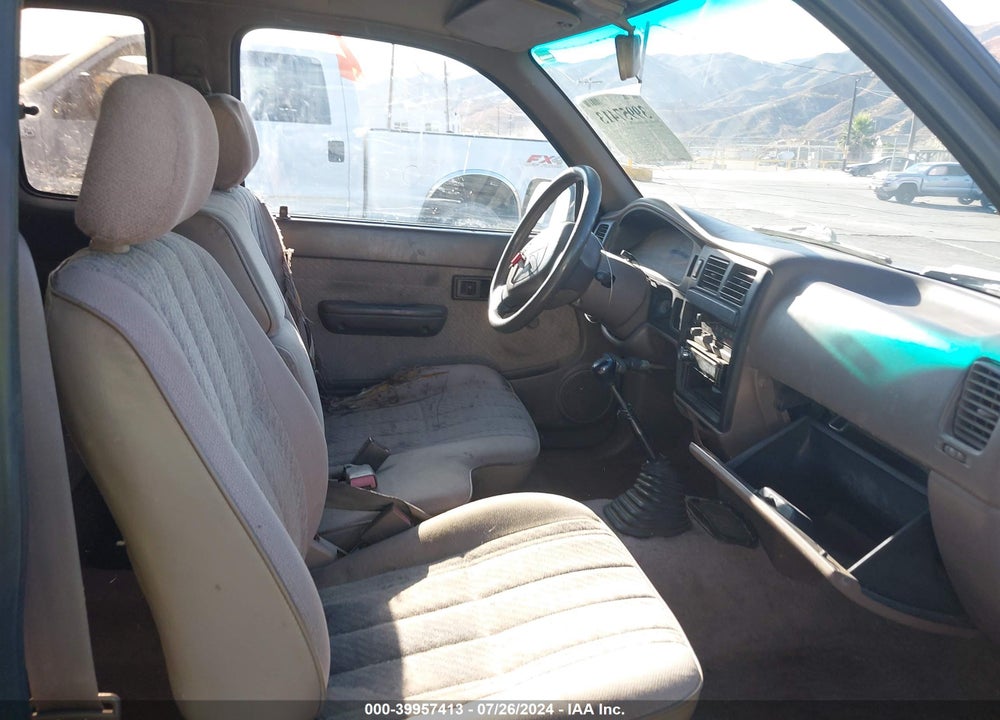 1996 TOYOTA TACOMA XTRACAB VIN: 4TAVL52N2TZ133258