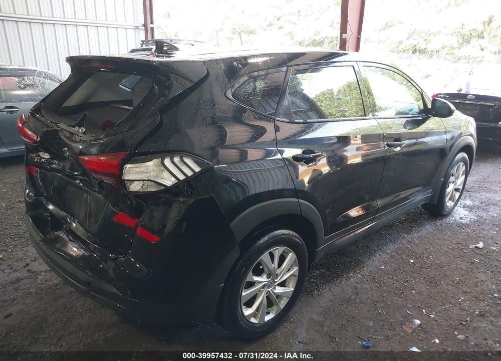 2020 HYUNDAI TUCSON SE VIN: KM8J23A4XLU117787