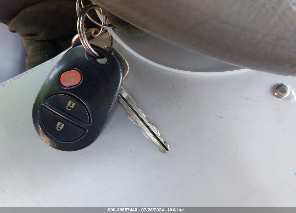 2006 TOYOTA SIENNA CE VIN: 5TDZA23C56S541525