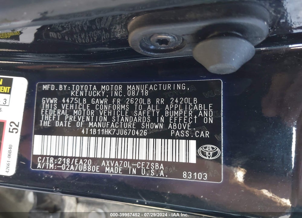 2018 TOYOTA CAMRY SE VIN: 4T1B11HK7JU670426