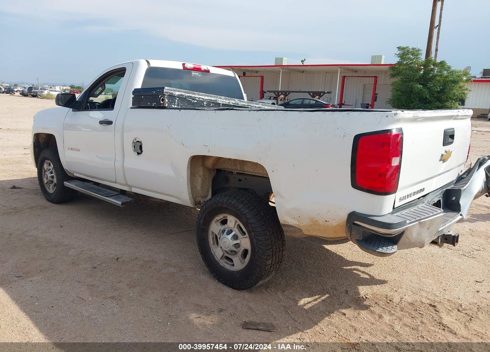 2015 CHEVROLET SILVERADO 2500HD LT VIN: 1GC0CVEG6FZ131349