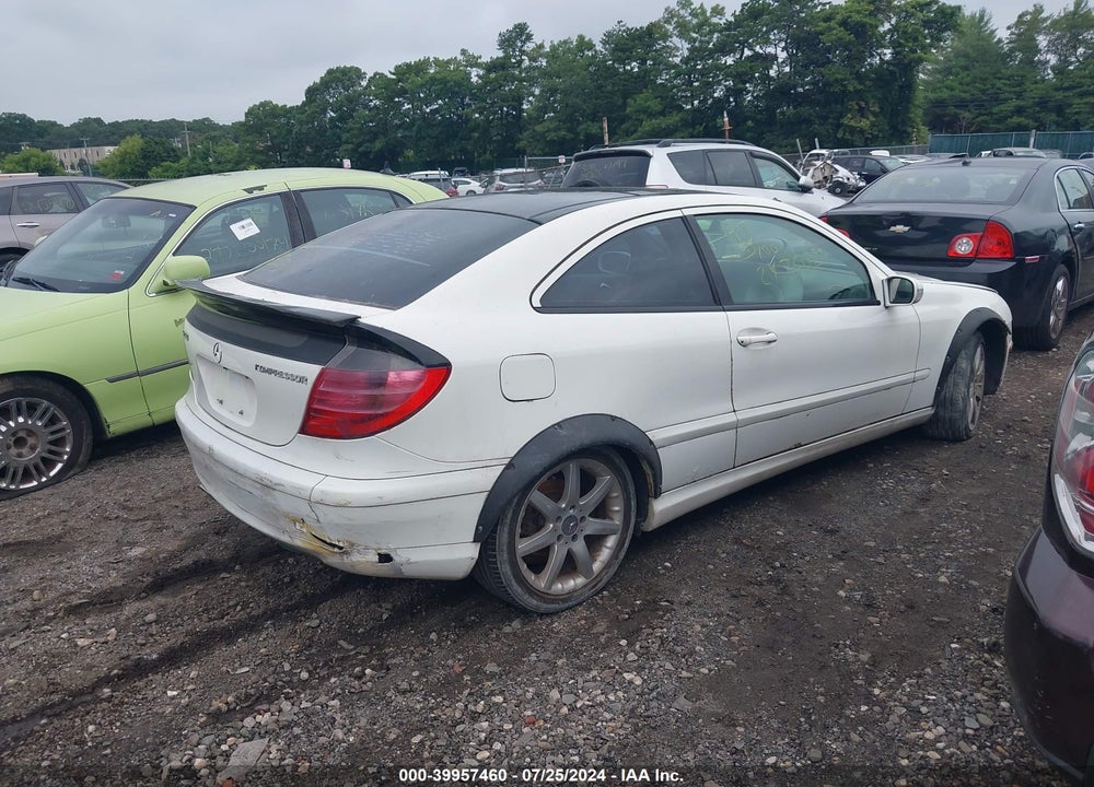 2003 MERCEDES-BENZ C 230 KOMPRESSOR SPORT VIN: WDBRN40J03A444937
