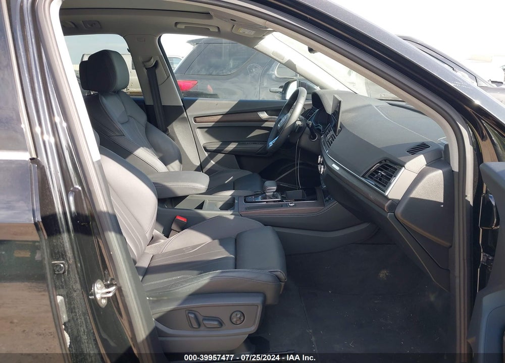 2024 AUDI Q5 PREMIUM PLUS 45 TFSI S LINE QUATTRO VIN: WA1EAAFY1R2029959