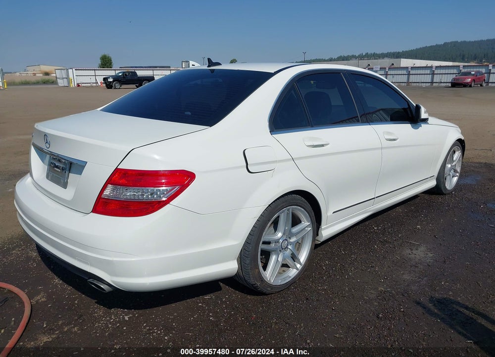 2008 MERCEDES-BENZ C 300 LUXURY/SPORT VIN: WDDGF54X48F057236