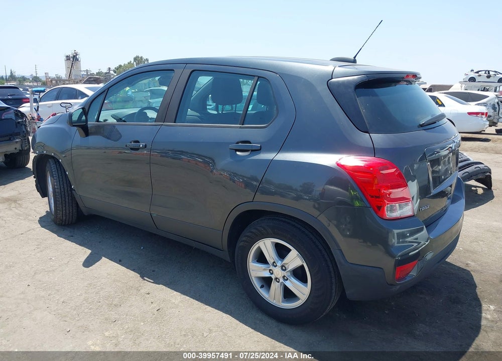 2019 CHEVROLET TRAX LS VIN: 3GNCJKSB3KL319829