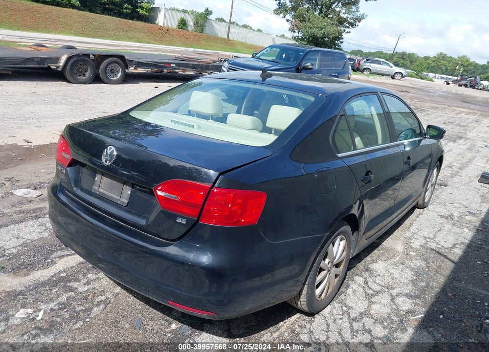 2014 VOLKSWAGEN JETTA 1.8T SE VIN: 3VWD07AJ0EM222671