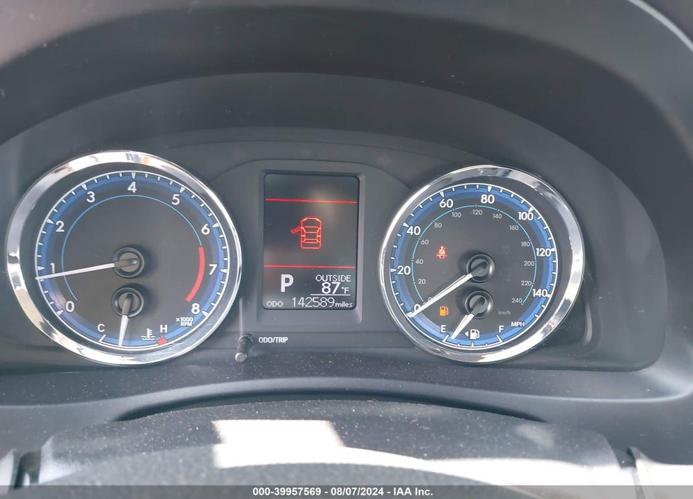 2017 TOYOTA COROLLA L/LE/SE/SE SPECIAL EDITION/XLE/XSE VIN: 5YFBURHE2HP584386