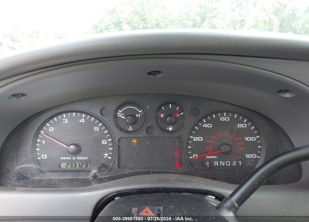2011 FORD RANGER XLT VIN: 1FTKR1EE0BPB19301