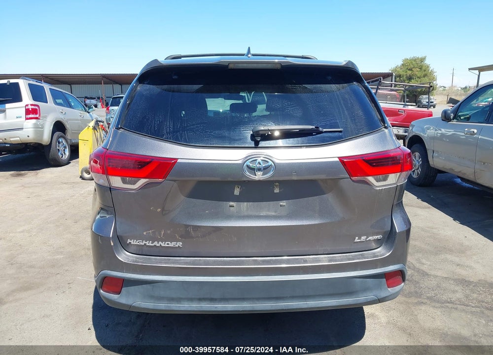2017 TOYOTA HIGHLANDER LE/LE PLUS VIN: 5TDBZRFH5HS421284
