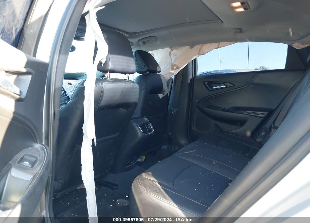 2017 CHEVROLET MALIBU 1LT VIN: 1G1ZE5ST1HF133073