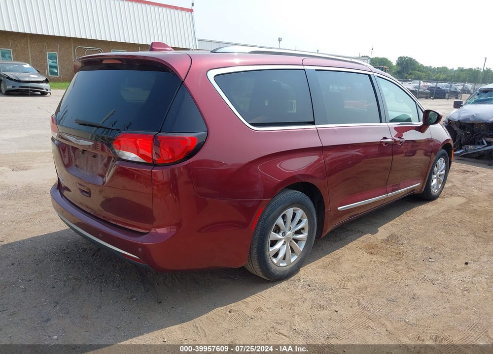 2019 CHRYSLER PACIFICA TOURING L VIN: 2C4RC1BG0KR554114
