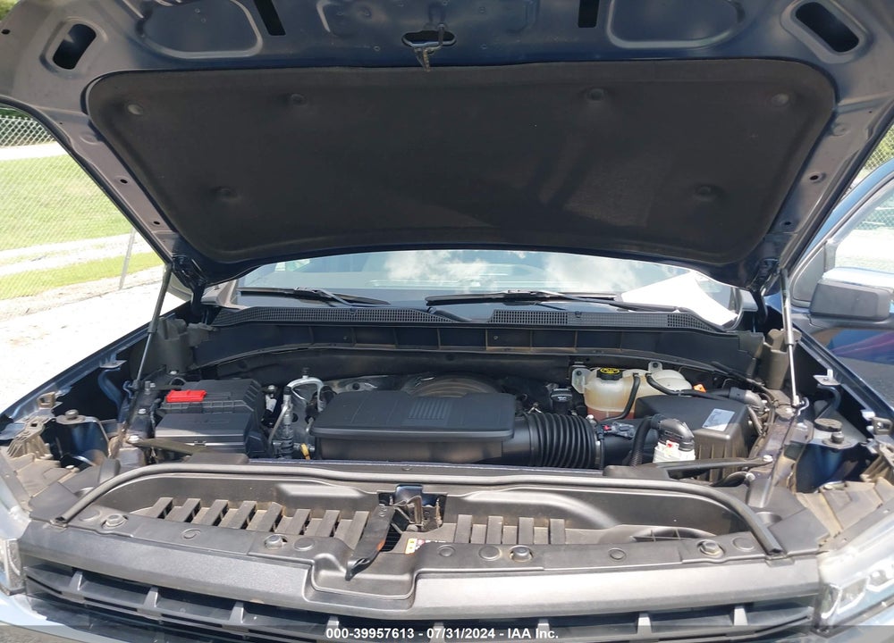 2019 CHEVROLET SILVERADO 1500 LT VIN: 1GCUYDED9KZ181708