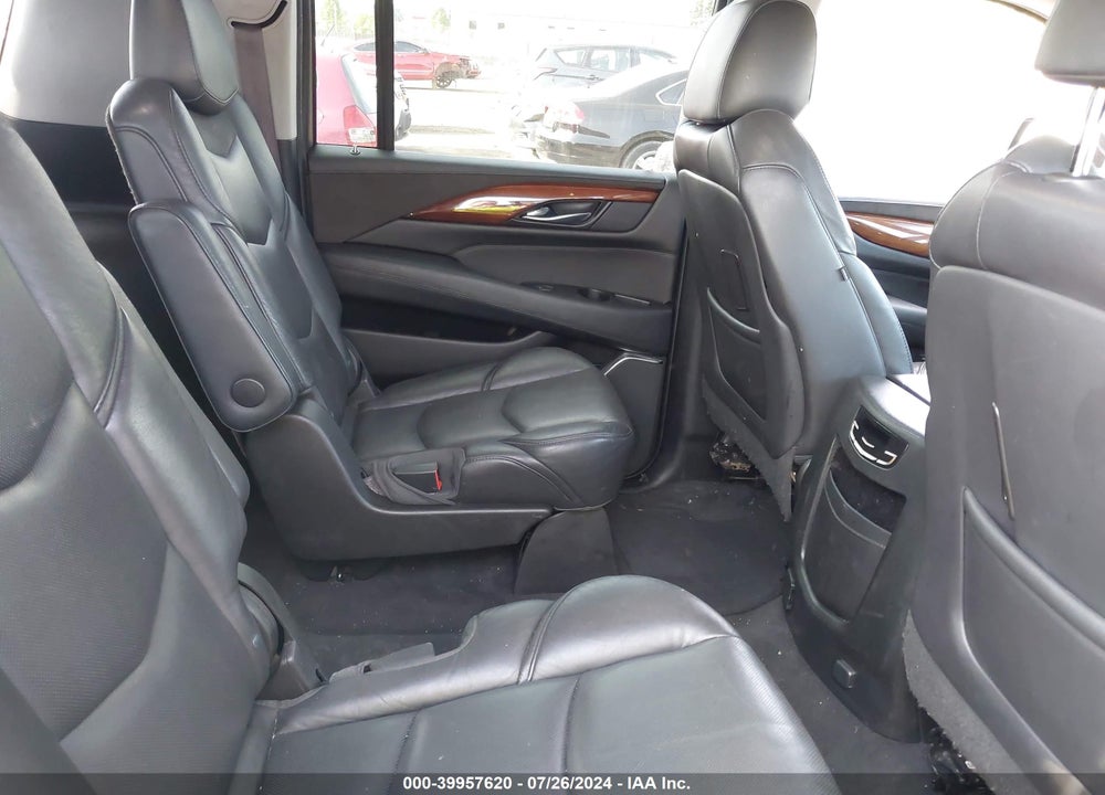 2017 CADILLAC ESCALADE ESV LUXURY VIN: 1GYS4HKJ4HR114277