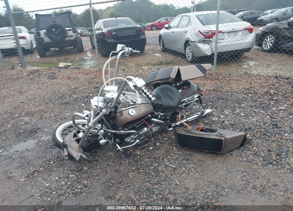 2005 HARLEY-DAVIDSON FXDL VIN: 1HD1GDV165K325514