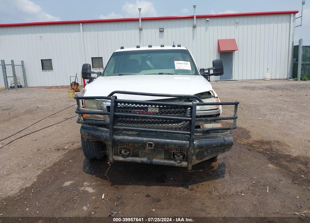2003 GMC SIERRA 2500HD SLT VIN: 1GTHK23123F216303