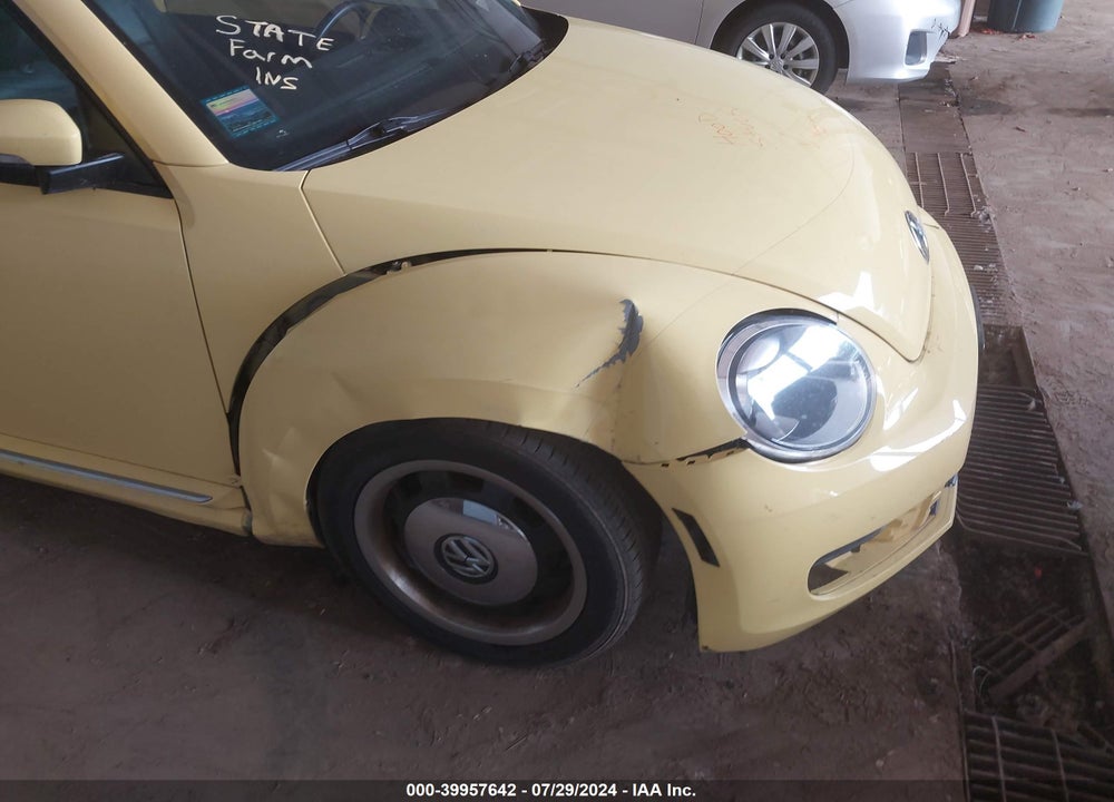 2012 VOLKSWAGEN BEETLE 2.5L VIN: 3VWJP7AT9CM606526