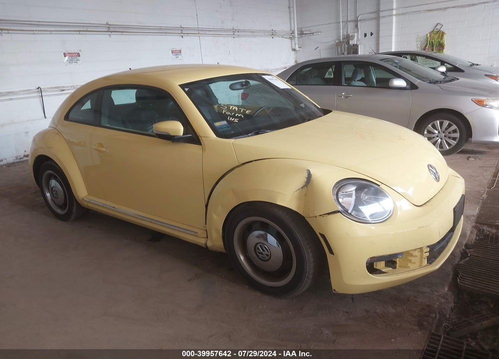 2012 VOLKSWAGEN BEETLE 2.5L VIN: 3VWJP7AT9CM606526