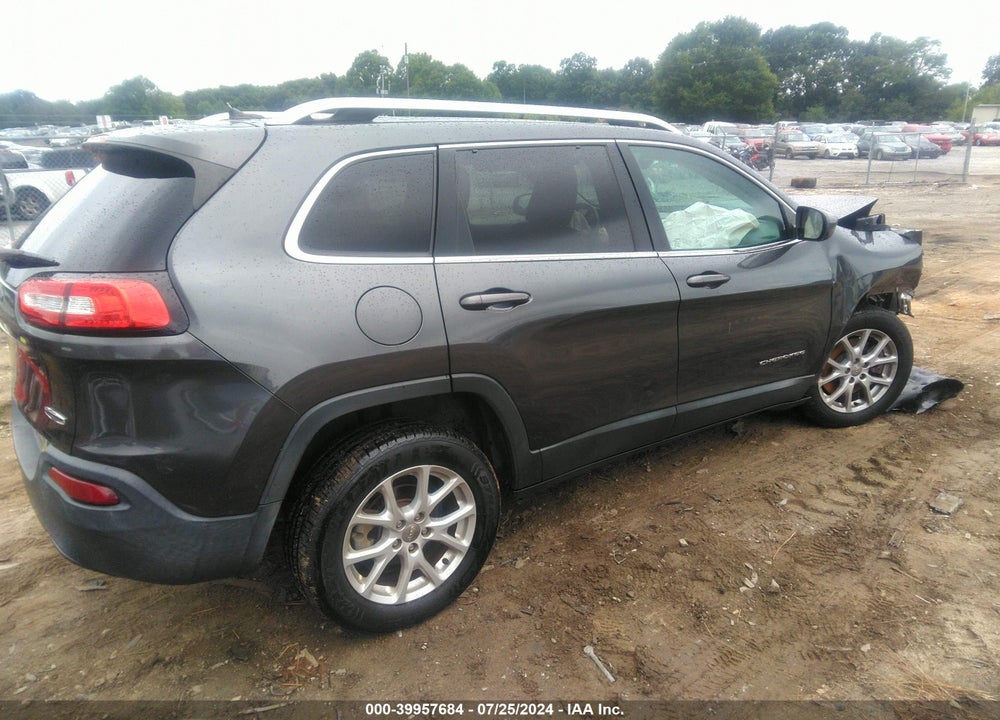 2015 JEEP CHEROKEE LATITUDE VIN: 1C4PJLCB3FW627999