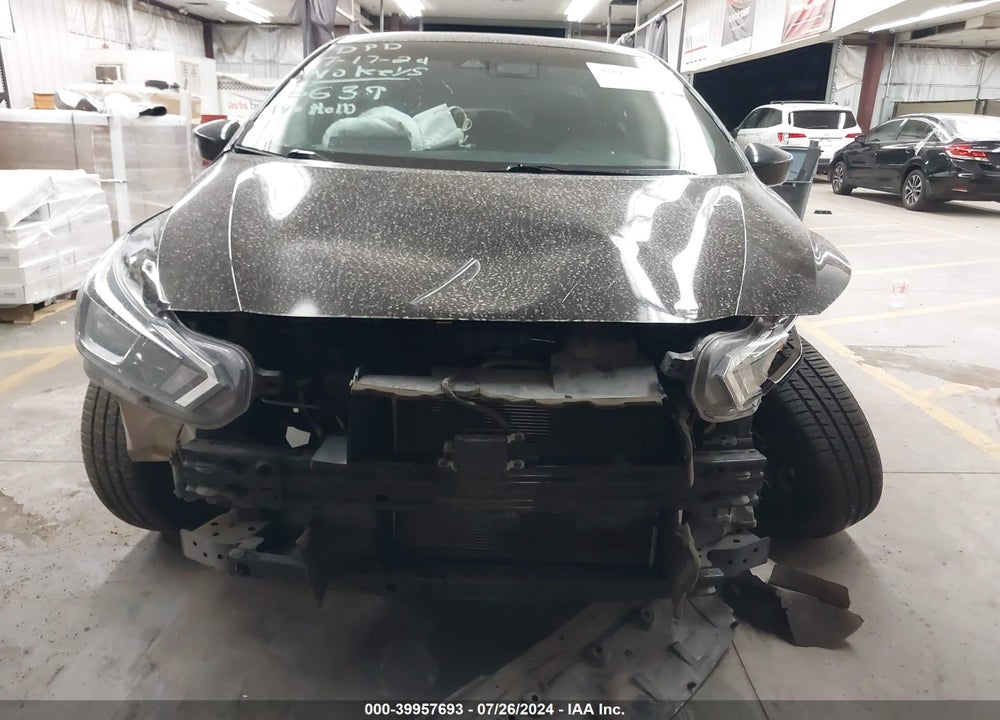 2021 NISSAN VERSA S 5-SPEED MANUAL TRANSMISSION VIN: 3N1CN8BV7ML816639