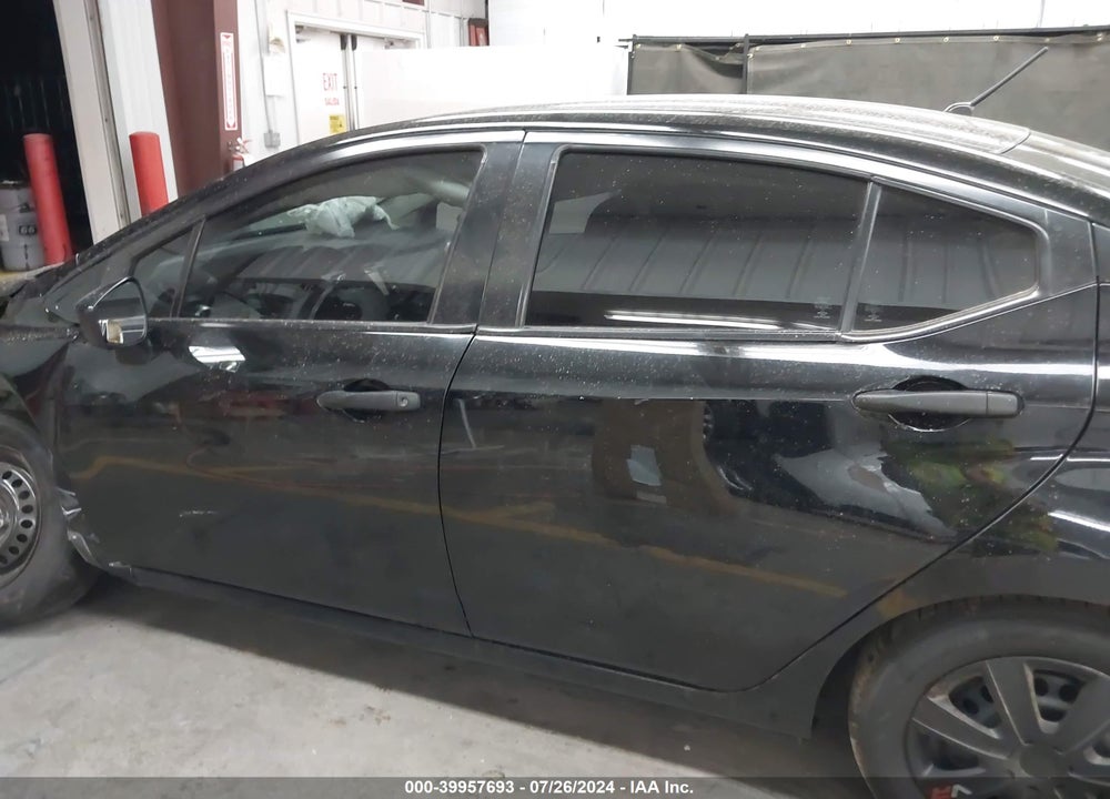2021 NISSAN VERSA S 5-SPEED MANUAL TRANSMISSION VIN: 3N1CN8BV7ML816639