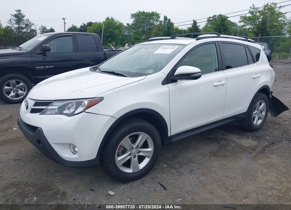 2014 TOYOTA RAV4 XLE VIN: JTMWFREV1EJ023418
