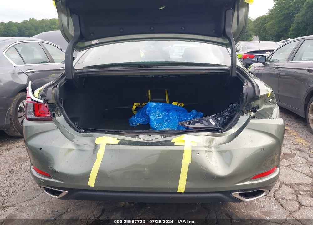 2020 LEXUS ES 350 VIN: 58ADZ1B15LU070145