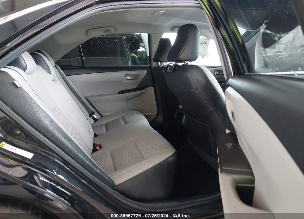 2015 TOYOTA CAMRY SE VIN: 4T1BF1FK2FU037280