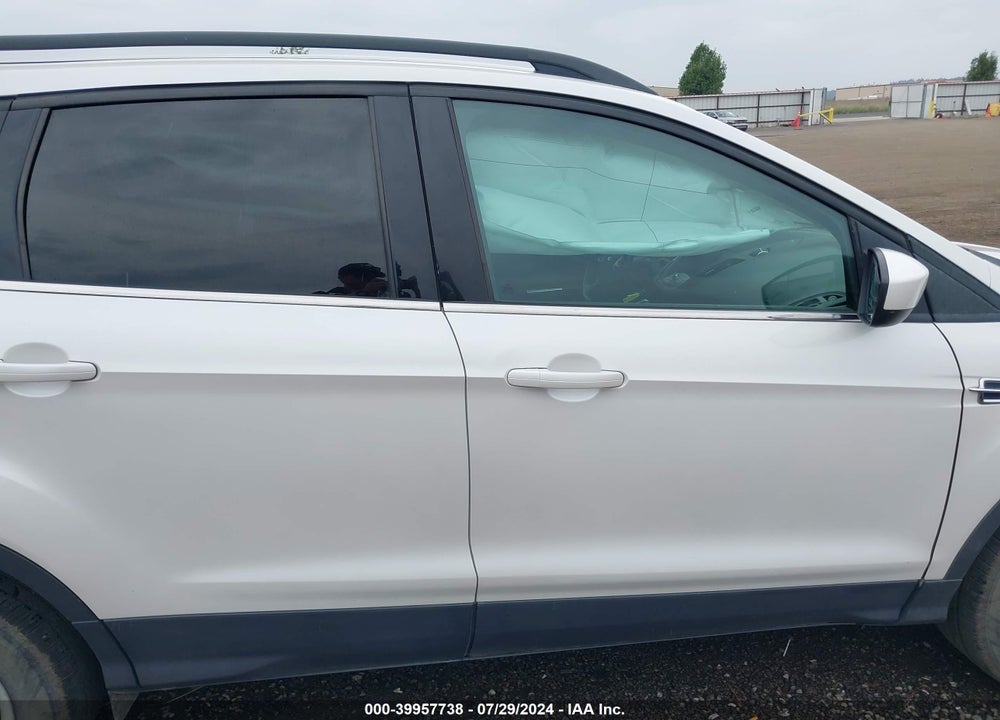 2015 FORD ESCAPE SE VIN: 1FMCU9GX6FUB07950