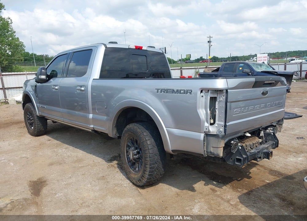 2022 FORD F-250 LARIAT VIN: 1FT8W2BT8NEE37582