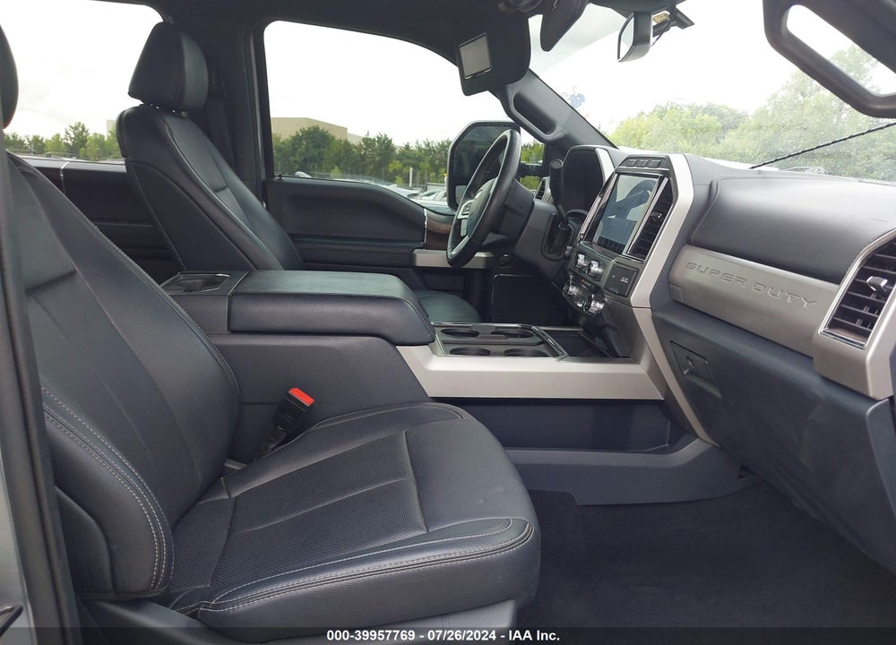 2022 FORD F-250 LARIAT VIN: 1FT8W2BT8NEE37582