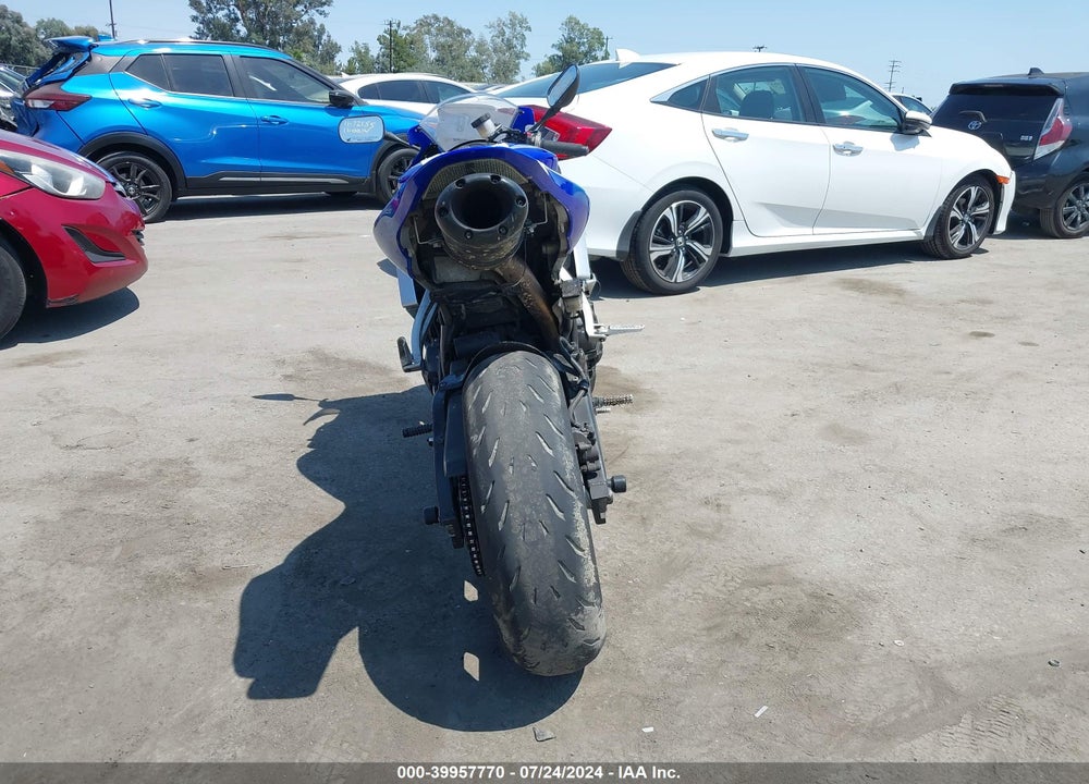 2007 HONDA CBR600 RR VIN: JH2PC40017M009572