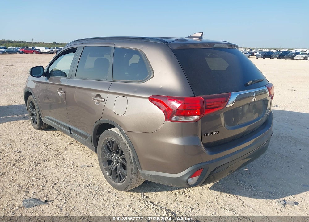 2019 MITSUBISHI OUTLANDER LE VIN: JA4AD3A3XKZ052098