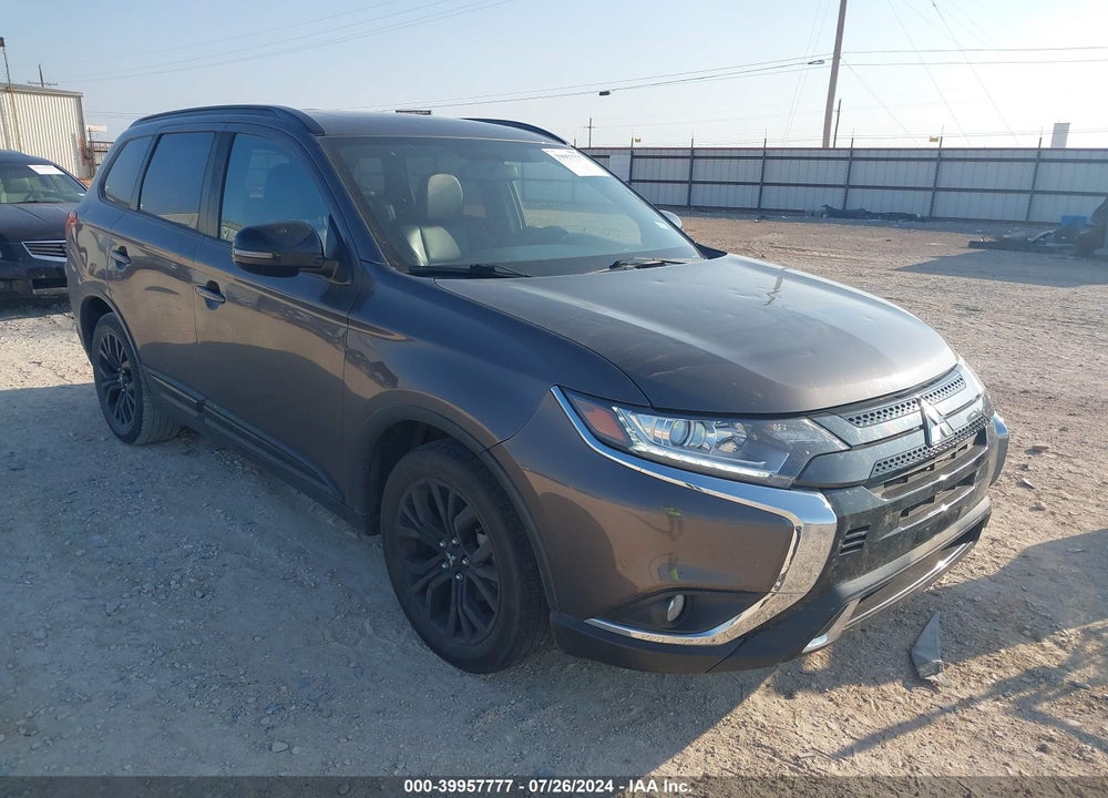 2019 MITSUBISHI OUTLANDER LE VIN: JA4AD3A3XKZ052098